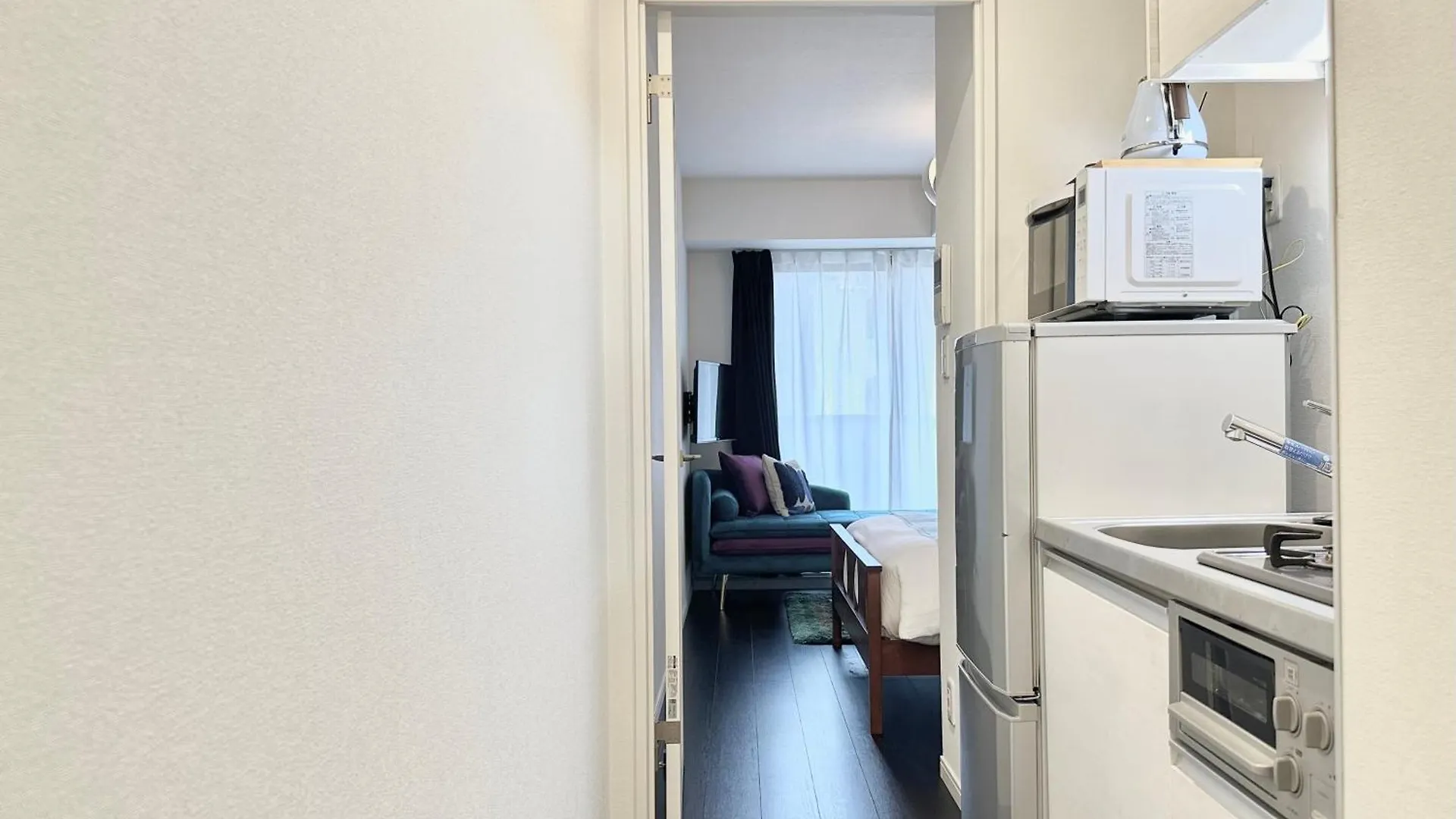 Lang Hotel Ginza 1K With Kitchen Tokyo 3*,  Japan