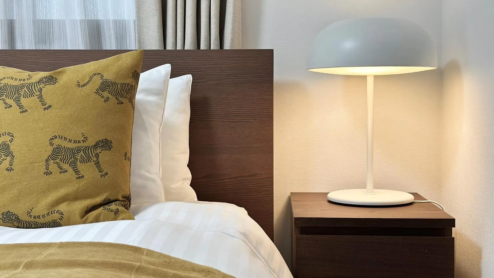 Lang Hotel Ginza 1K With Kitchen Tokyo 3*,  Japan